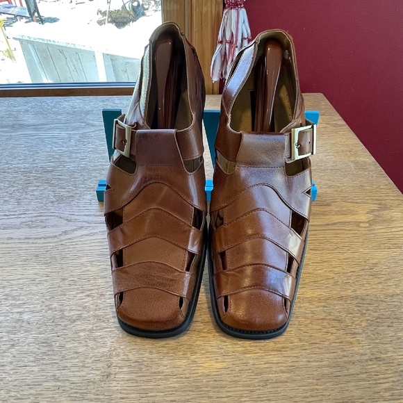 LA Milano | Shoes | La Milano Italy Collection Fisherman Sandals Nwot Men |  Poshmark